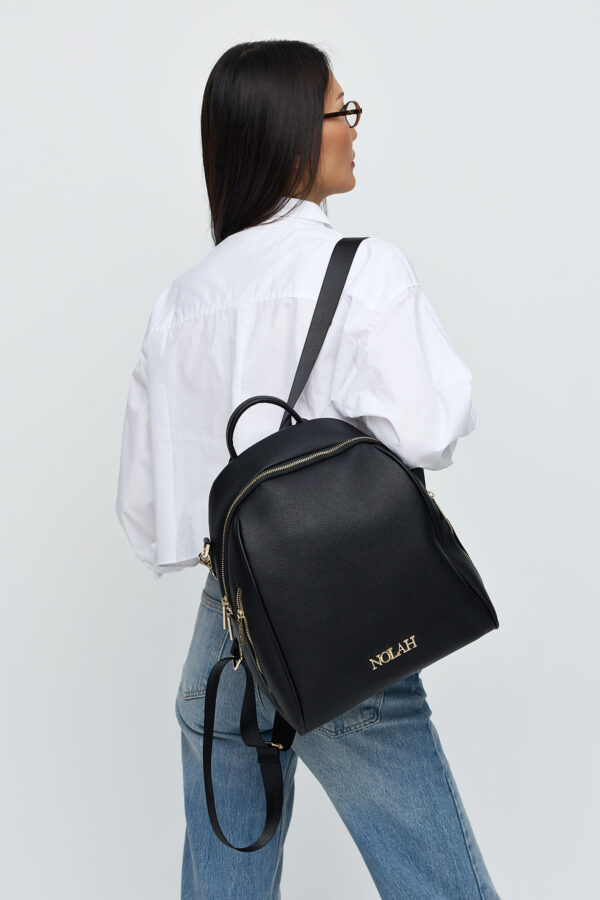 Upton Black