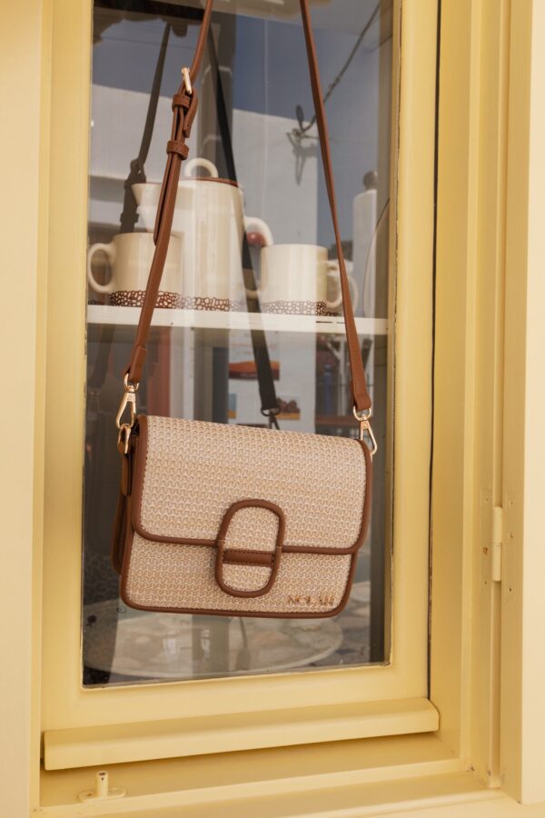 Nice Beige-Brown