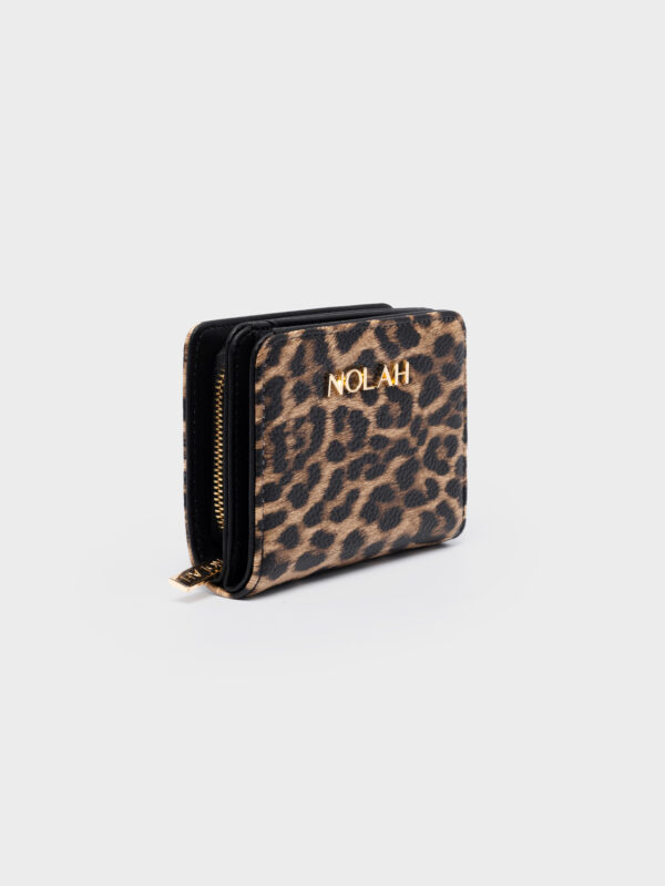 Lio Leopard