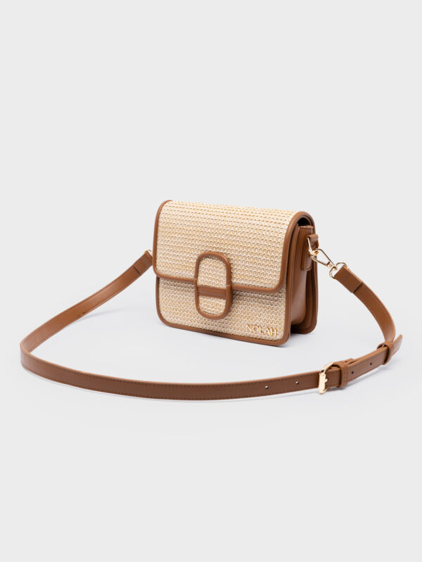 Nice Beige-Brown