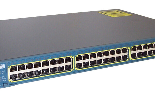 CISCO used Catalyst 3560G-48PS, Switch, 48 ports, Managed