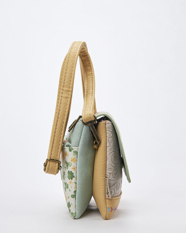 Sweet Candy Τσάντα Χιαστί με Vintage Floral Pattern και Κουμπί – Floral Whisper