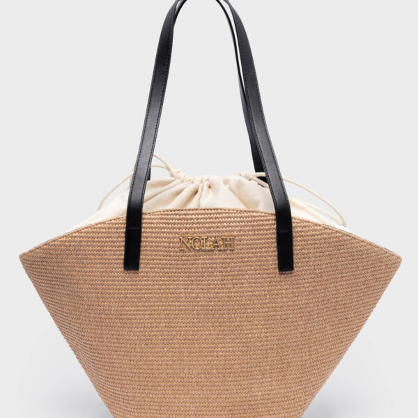 Camelia Beige Black