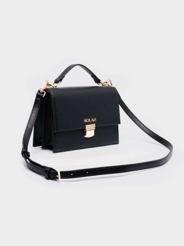 Dorothy Black Light Gold